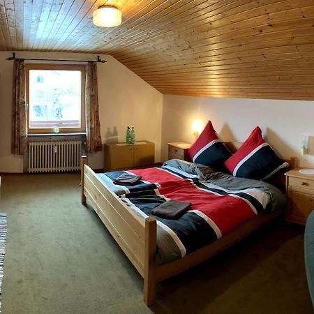 Schoene Unterkunft Mit Parkplatz Und Bikergarage Ohne Kueche Missen-Wilhams Exterior photo
