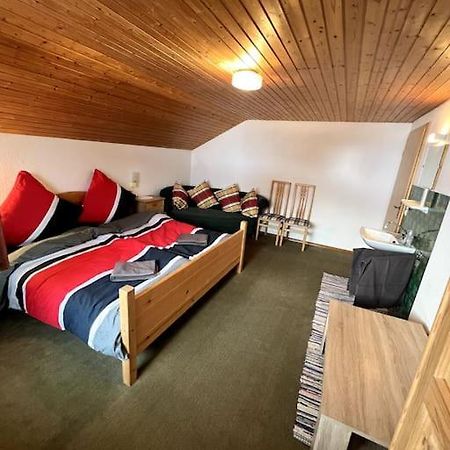 Schoene Unterkunft Mit Parkplatz Und Bikergarage Ohne Kueche Missen-Wilhams Exterior photo